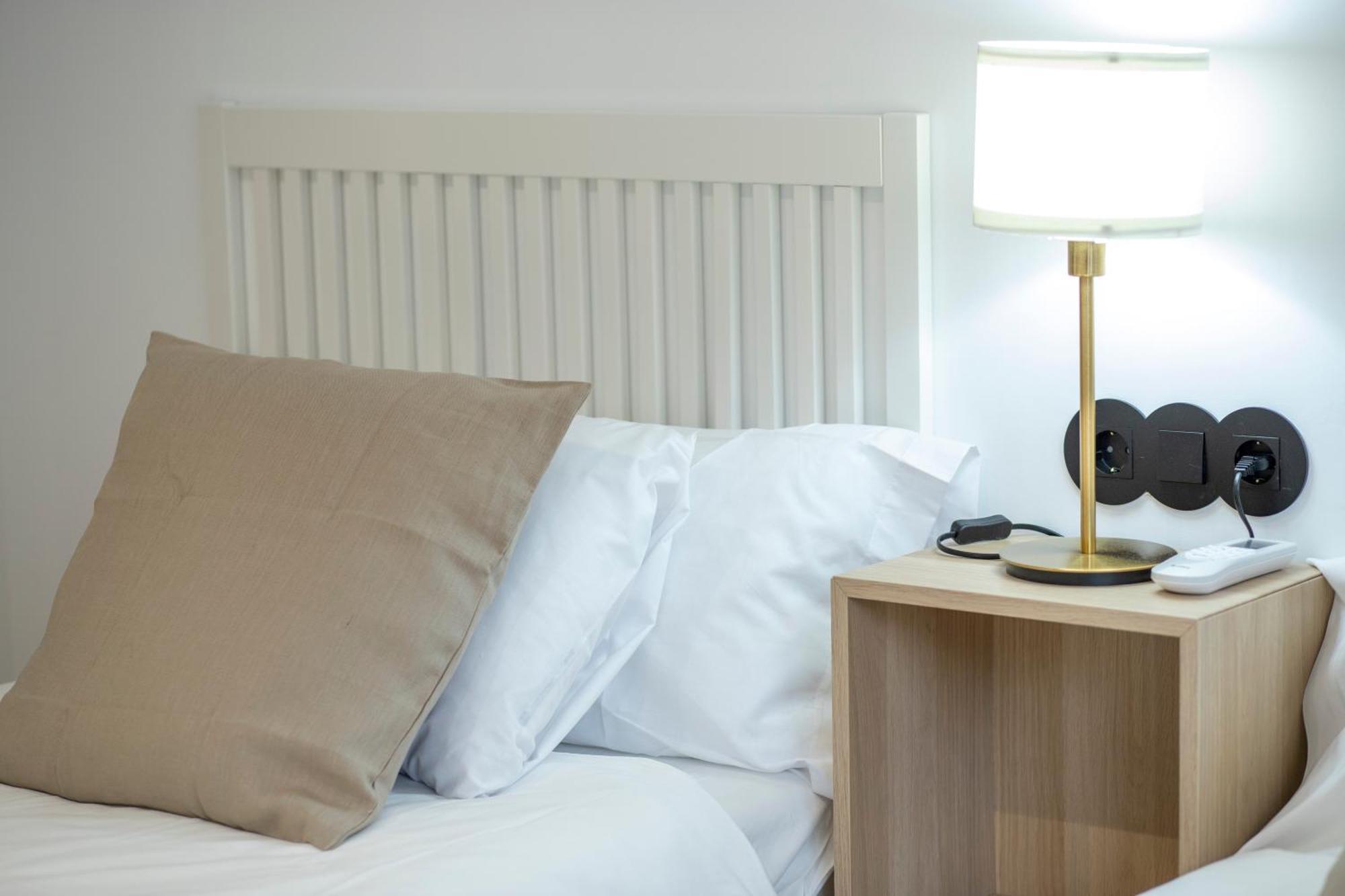 Apartamentos Mlc Ciudad De Linares Linares  Buitenkant foto