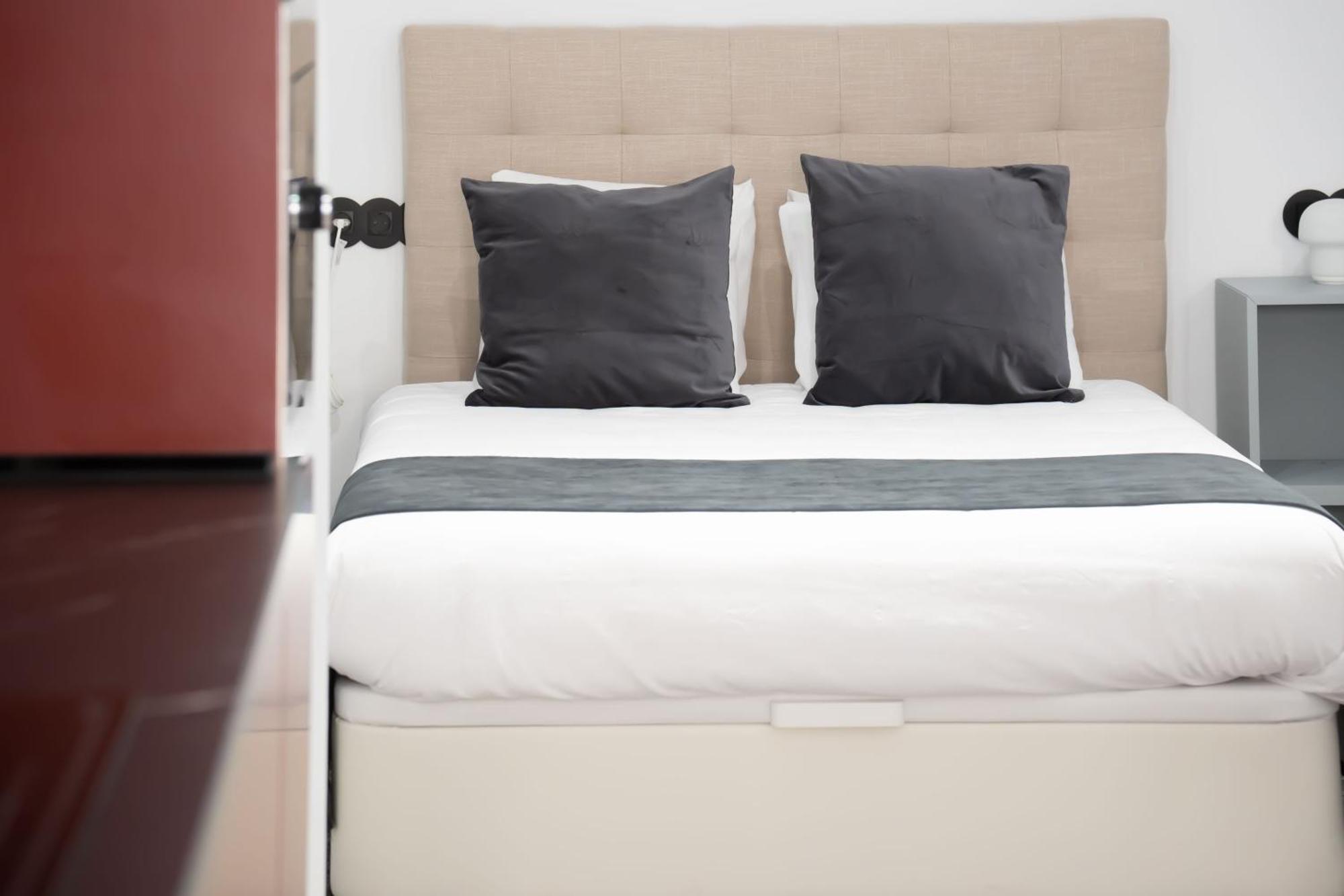 Apartamentos Mlc Ciudad De Linares Linares  Buitenkant foto